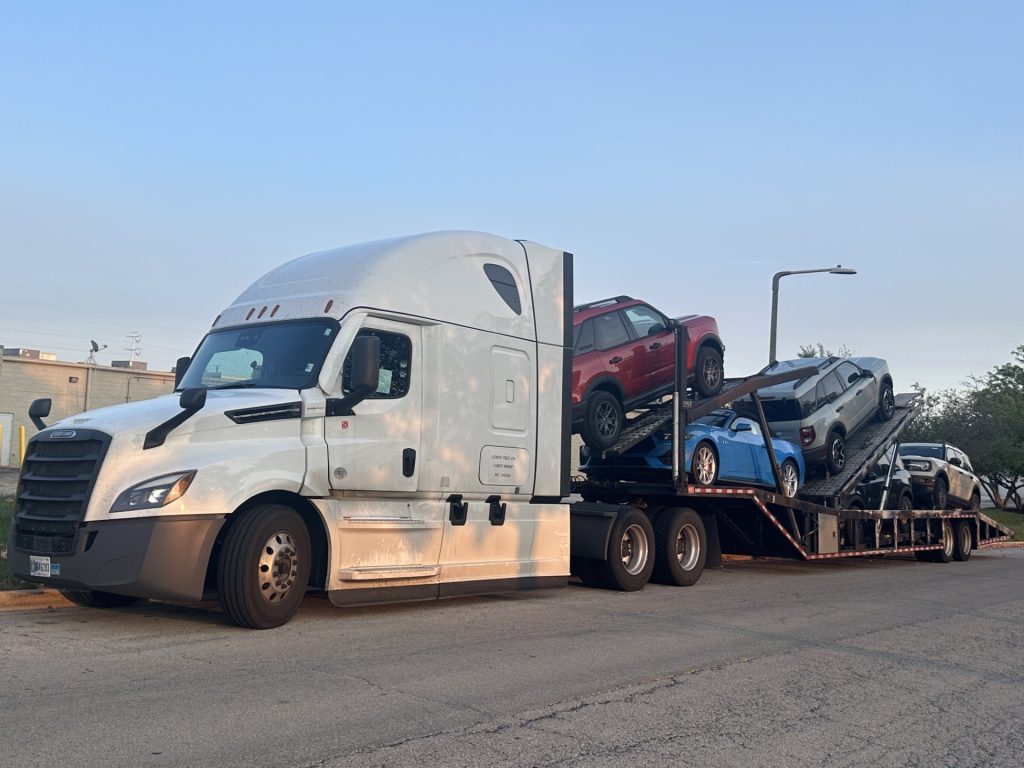 Car transport picturevehicle transport pictureauto transport picture 1