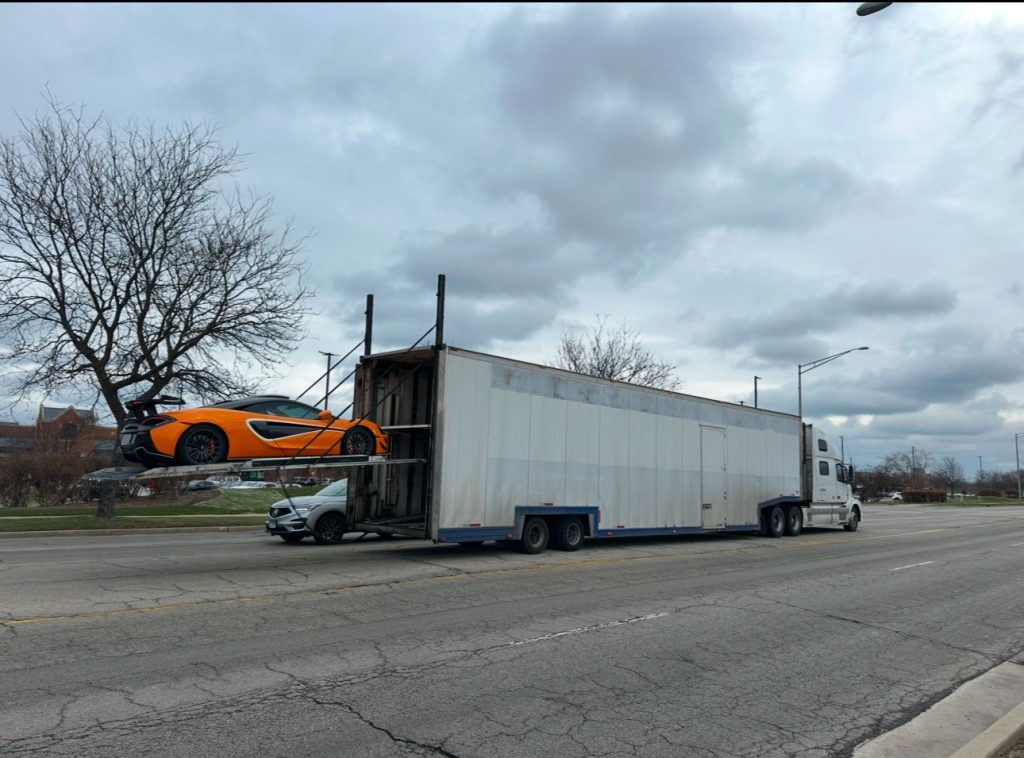 enclosed vehicle transport